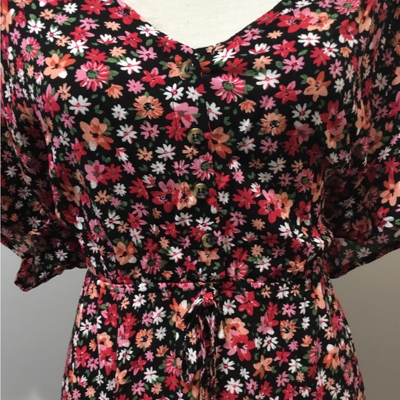 Women’s dress floral multicoloured size 24 short sleeves - Picture 2 of 3